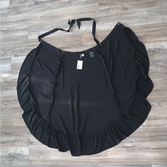 H&M Skirt - Picture 5 of 6